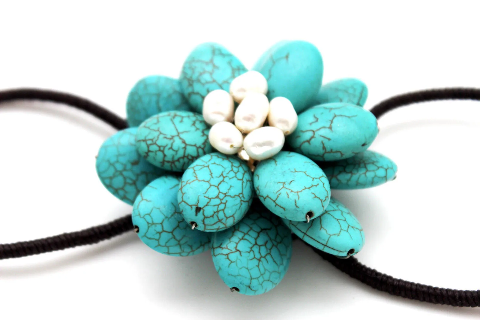 Beaded Flower Bracelet with Elastic Wristband