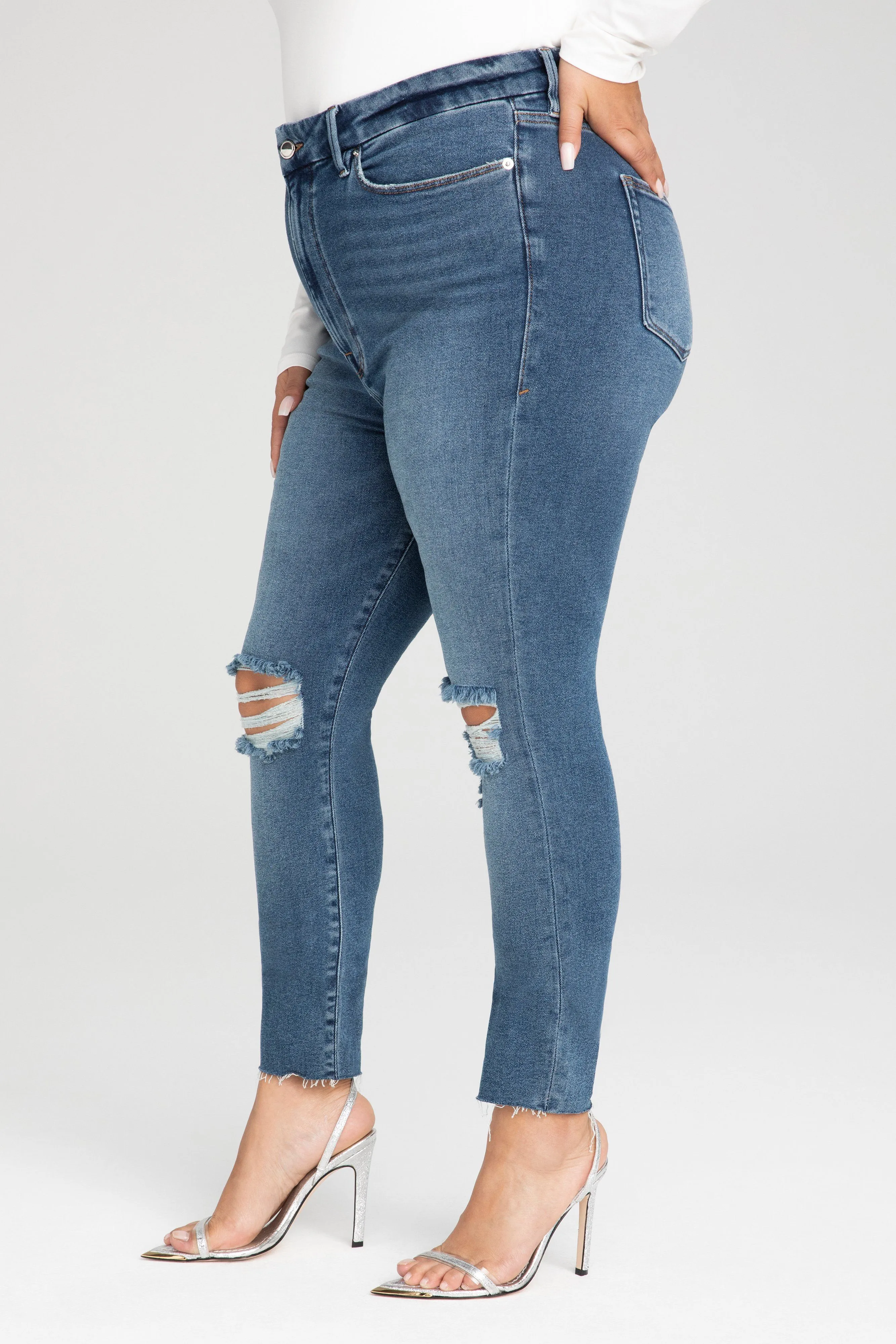 GOOD WAIST CROP RAW EDGE | BLUE533